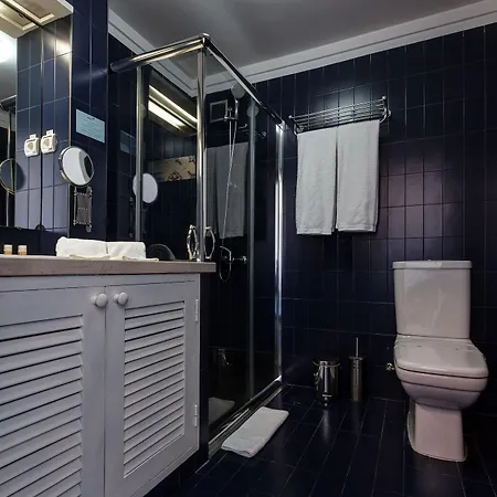 Aquahotel Hotell 4*