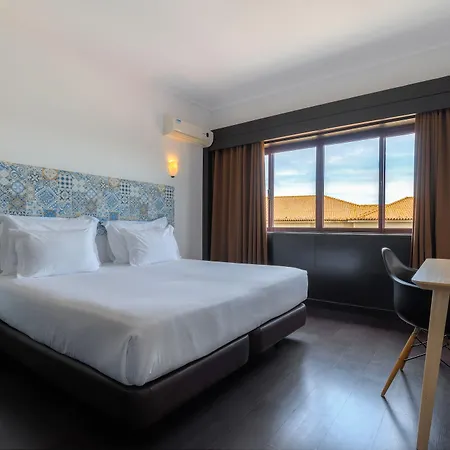 Aquahotel By Aqualeisure 4* Οβάρ