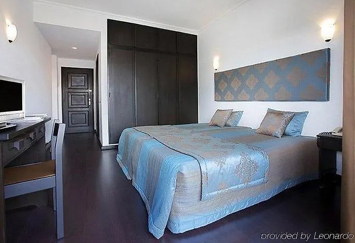 Aquahotel By Aqualeisure 4*